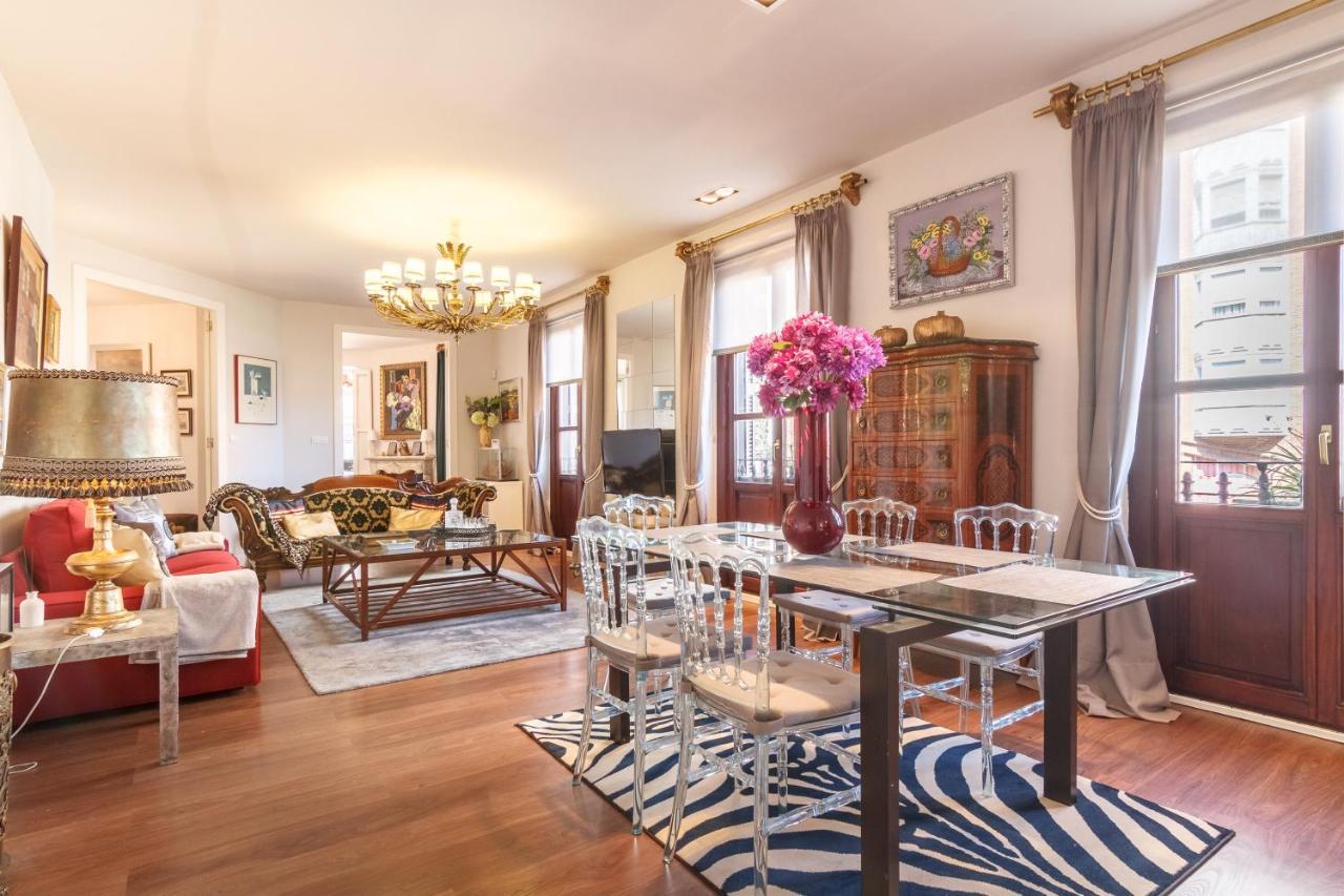 Amplio Y Elegante Con Diseno Vintage Apartment Portugalete Luaran gambar