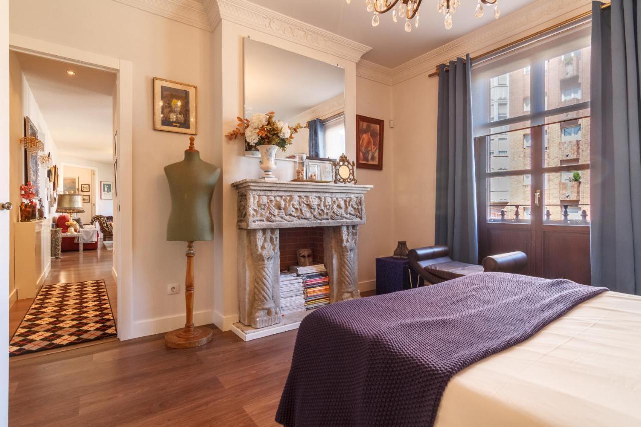 Amplio Y Elegante Con Diseno Vintage Apartment Portugalete Luaran gambar
